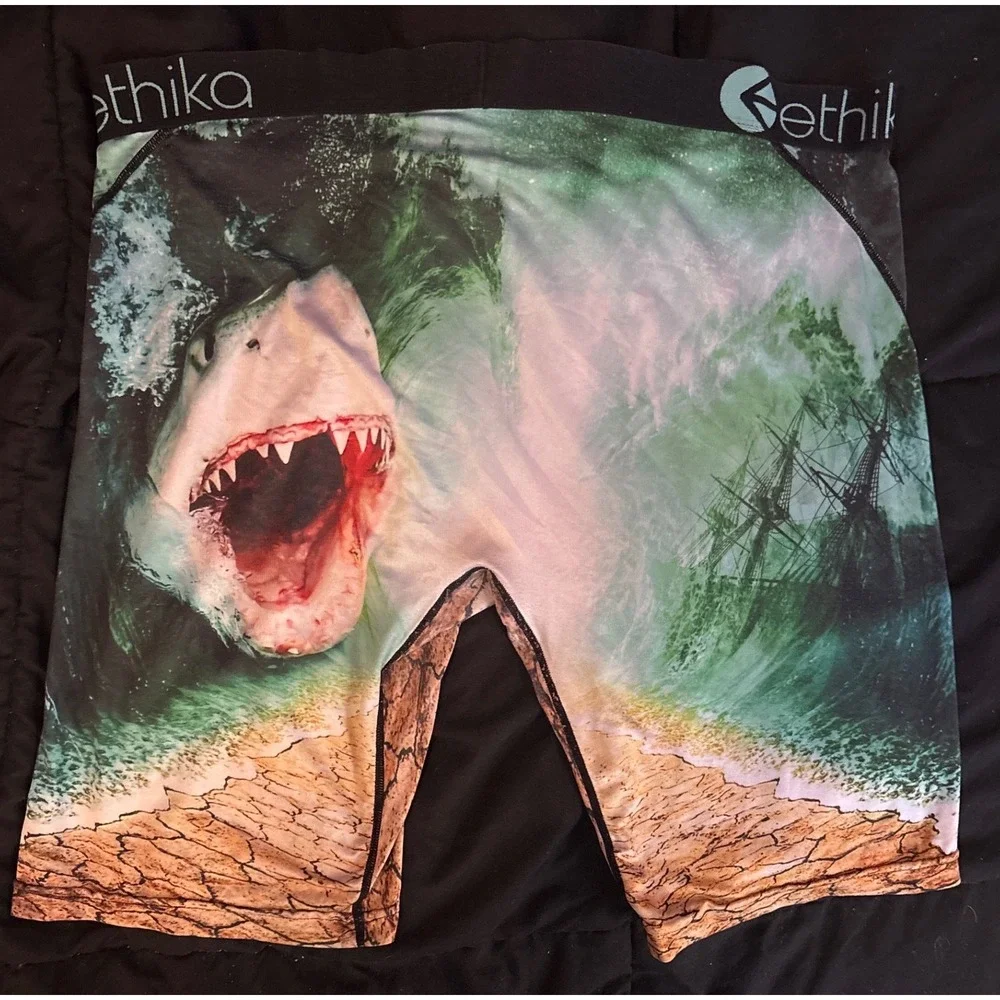 Ethika Men Graphic Shark Ocean Boxer Briefs Medium M 32
